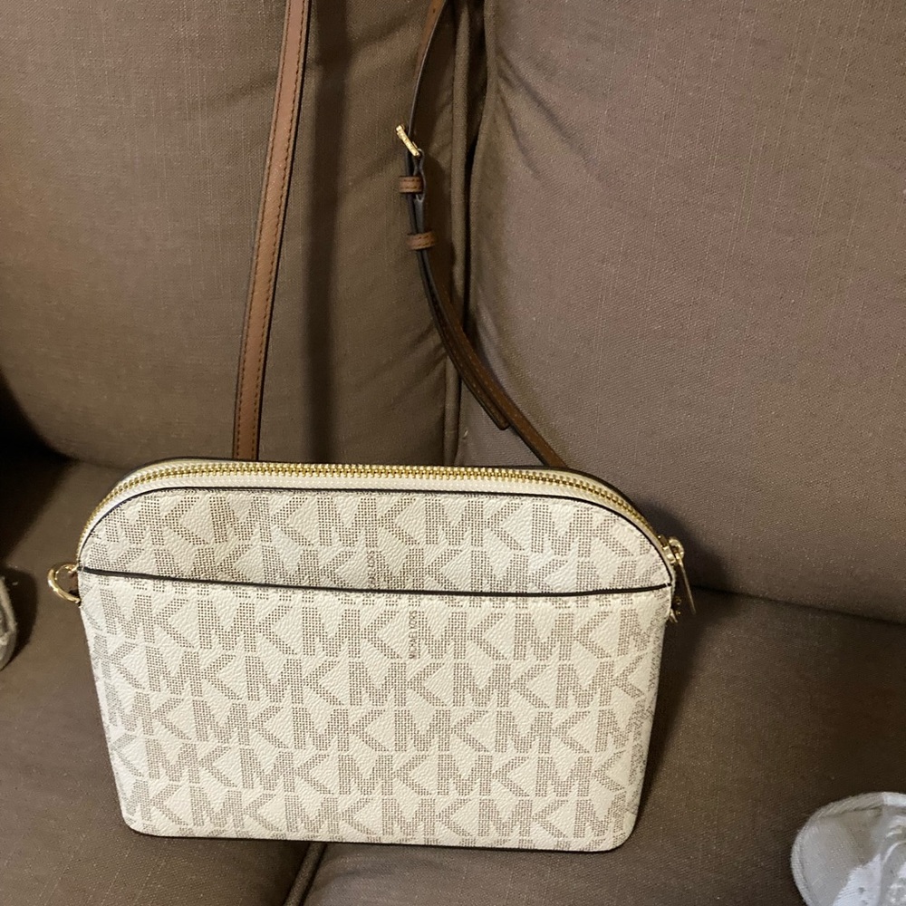 Michael Kors White /Brown and Gold Women's Bag - Picture 12 of 16